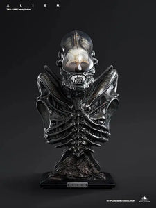 Luminous⭐Merch Queen Studios Queen Studios - Alien 1/1 Scale Life-Size Bust Scale Figure